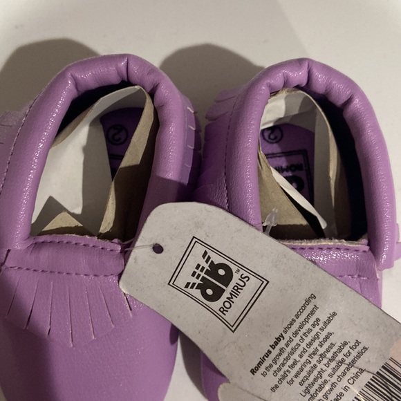 Romirus baby shoes Baby Moccasins - fringe ๐ First Walkers NWT purple size 2 - Picture 5 of 6